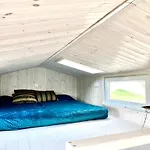 Eco Retreat For 8 People Case de vacanță Kisapati