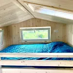 Eco Retreat For 8 People Case de vacanță *