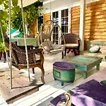 Eco Retreat For 8 People * Kisapati