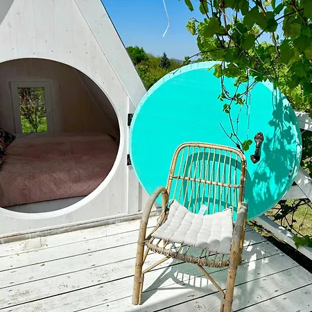 Eco Retreat For 8 People Ferienhaus *